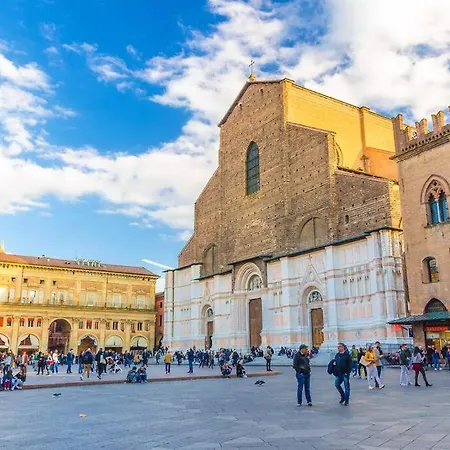 The Attico Chic Urban Free Parking * Bologna