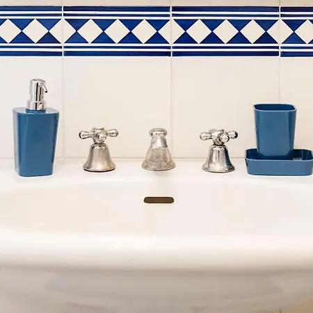 Apartment The Attico Chic Urban Free Parking