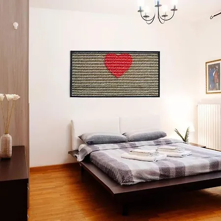 The Attico Chic Urban Free Parking Apartment Bologna