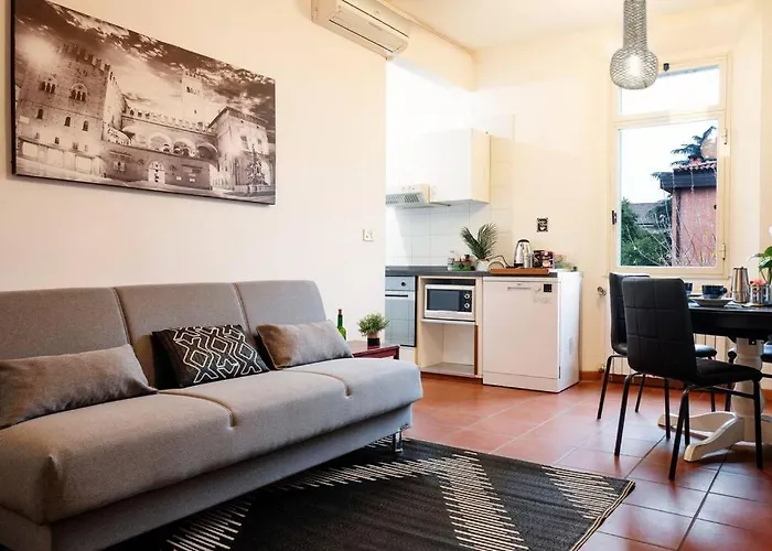 The Attico Chic Urban Free Parking Apartman Bologna